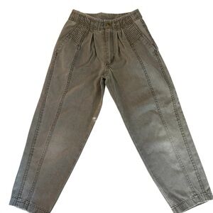 Women's Gray Ankle Jeans